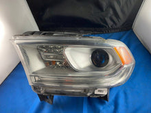 Laden Sie das Bild in den Galerie-Viewer, Frontscheinwerfer Dodge Durango P68299137AD Links Scheinwerfer Headlight SCH9533552055ki