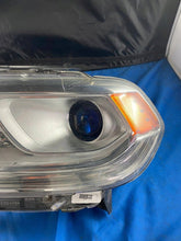Laden Sie das Bild in den Galerie-Viewer, Frontscheinwerfer Dodge Durango P68299137AD Links Scheinwerfer Headlight SCH9533552055ki