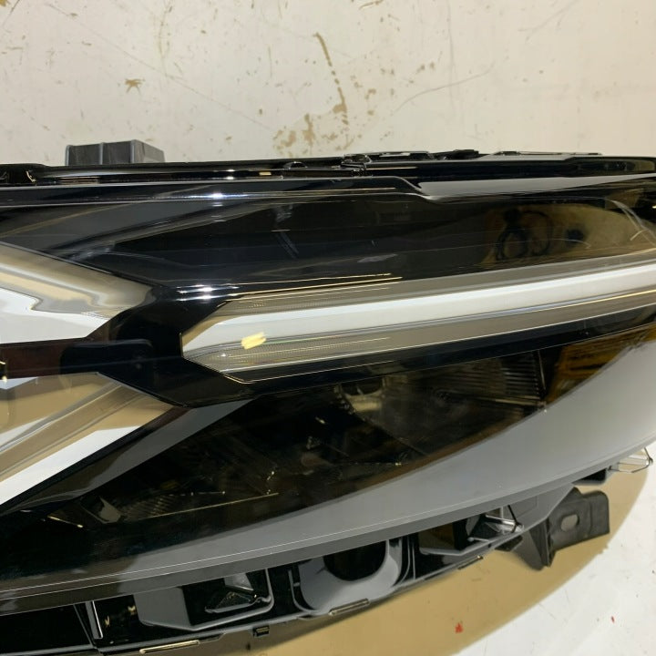 Frontscheinwerfer Dacia Duster 260107725R LED Rechts Scheinwerfer Headlight SCH9541672257so