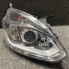 Laden Sie das Bild in den Galerie-Viewer, Frontscheinwerfer Ford Transit Custom GK21-13D152-BA Rechts Headlight SCH9543311286yu
