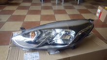 Load image into Gallery viewer, Frontscheinwerfer Ford Fiesta I 2549186 Links Scheinwerfer Headlight SCH9546381988di