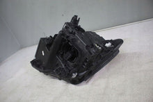 Laden Sie das Bild in den Galerie-Viewer, Frontscheinwerfer Seat Tarraco 5FJ941008E Rechts Scheinwerfer Headlight SCH9559035764dy