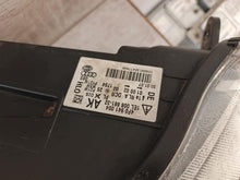 Laden Sie das Bild in den Galerie-Viewer, Frontscheinwerfer Audi A6 C6 4F0941004 Rechts Scheinwerfer Headlight SCH9563855439pt