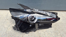 Laden Sie das Bild in den Galerie-Viewer, Frontscheinwerfer Mazda Cx30 DGL2-67890 LED Rechts Scheinwerfer Headlight SCH9566980944wk