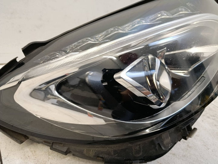 Frontscheinwerfer Mercedes-Benz W205 A2059062604 Rechts Scheinwerfer Headlight SCH9569119335sk