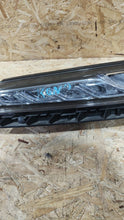 Load image into Gallery viewer, Frontscheinwerfer Hyundai Kona 92202-J90 Links Scheinwerfer Headlight SCH9572436143lm