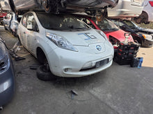 Laden Sie das Bild in den Galerie-Viewer, Frontscheinwerfer Nissan Leaf 26010-3NLX 260103NL0B Rechts Headlight SCH9573207206pk