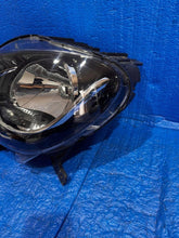 Laden Sie das Bild in den Galerie-Viewer, Frontscheinwerfer Smart Forfour A4538201739 Links Scheinwerfer Headlight SCH9576616008zy