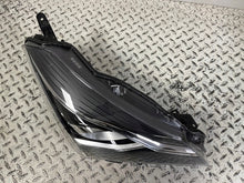 Laden Sie das Bild in den Galerie-Viewer, Frontscheinwerfer Toyota Yaris 81130-0DK10 Rechts Scheinwerfer Headlight SCH9577267957df