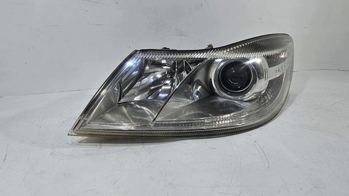 Frontscheinwerfer Skoda Octavia I 156876889 Links Scheinwerfer Headlight SCH9580055412sc