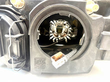 Laden Sie das Bild in den Galerie-Viewer, Frontscheinwerfer BMW X1 E84 90004358 Rechts Scheinwerfer Headlight SCH9581117384vy