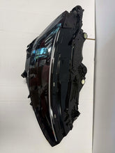 Laden Sie das Bild in den Galerie-Viewer, Frontscheinwerfer VW T-Roc 2GV941006 LED Rechts Scheinwerfer Headlight SCH9582916089le