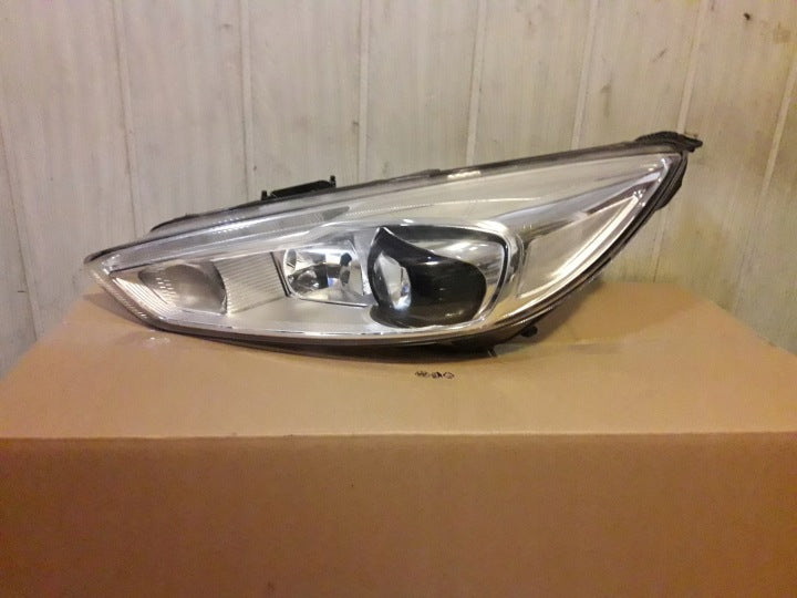Frontscheinwerfer Ford Focus F1EB-13D155-AG Links Scheinwerfer Headlight SCH9585531008xj
