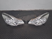 Laden Sie das Bild in den Galerie-Viewer, Frontscheinwerfer Citroën C3 II 9677033880 Ein Satz Scheinwerfer Headlight SCH9586000413gx