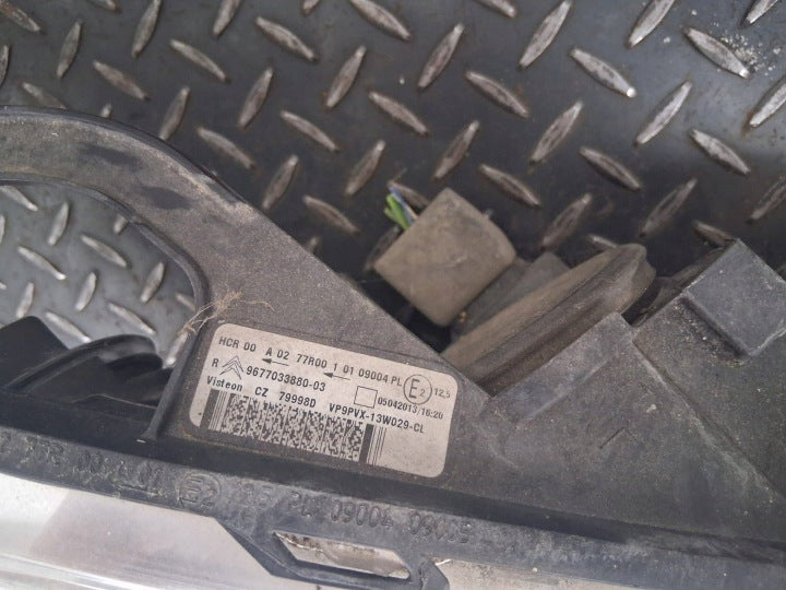 Frontscheinwerfer Citroën C3 II 9677033880 Ein Satz Scheinwerfer Headlight SCH9586000413gx