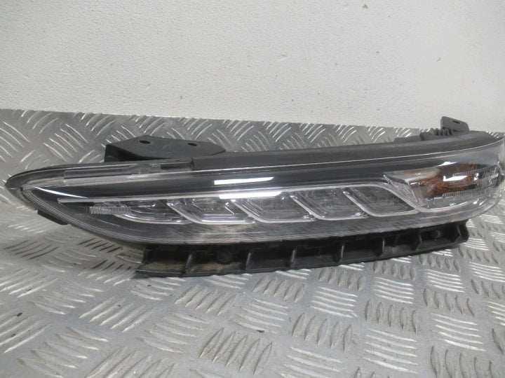 Frontscheinwerfer Hyundai Kona 92207-J90 Links Scheinwerfer Headlight SCH9594489178wo