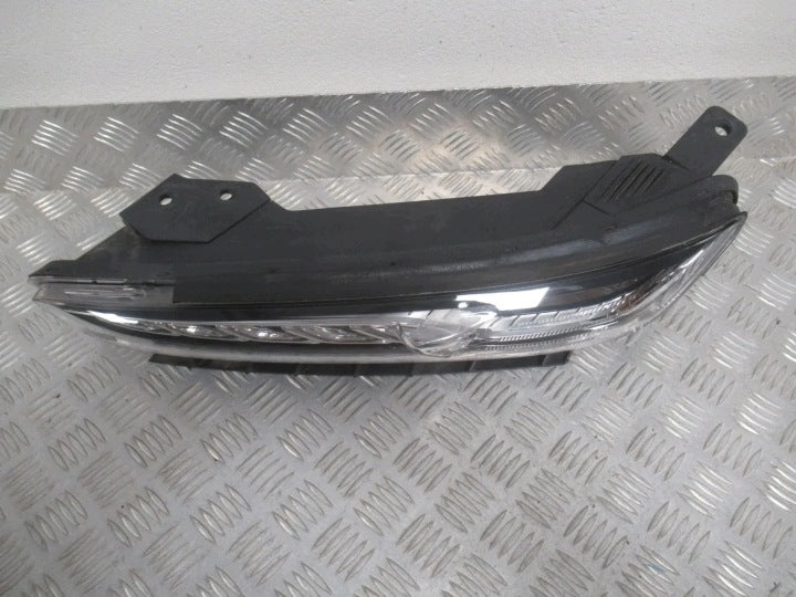 Frontscheinwerfer Hyundai Kona 92207-J90 Links Scheinwerfer Headlight SCH9594489178wo