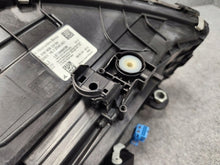 Laden Sie das Bild in den Galerie-Viewer, Frontscheinwerfer Mercedes-Benz W206 A2069065304 LED Links Headlight SCH9595533311kd