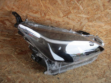 Laden Sie das Bild in den Galerie-Viewer, Frontscheinwerfer Toyota Yaris Cross 0D-310 LED Rechts Scheinwerfer Headlight SCH9605380569ty
