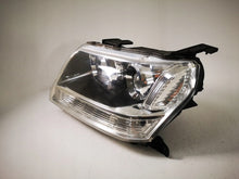 Laden Sie das Bild in den Galerie-Viewer, Frontscheinwerfer Suzuki Grand Vitara I 100-59079 Rechts Scheinwerfer Headlight SCH9610553352vq