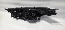 Load image into Gallery viewer, Frontscheinwerfer Toyota Yaris K0-6EU Rechts Scheinwerfer Headlight SCH9610991487uq