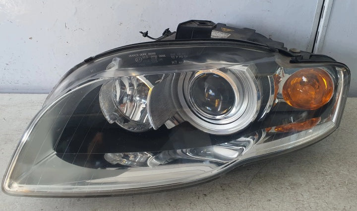 Frontscheinwerfer Audi A4 B7 8E0941003AM Links Scheinwerfer Headlight SCH9613924003hx