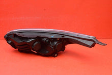 Load image into Gallery viewer, Frontscheinwerfer Kia Ceed 92102J7050 Rechts Scheinwerfer Headlight SCH9616019177vc