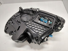 Laden Sie das Bild in den Galerie-Viewer, Frontscheinwerfer Mercedes-Benz W206 A2069064803 Rechts Scheinwerfer Headlight SCH9616838338sd