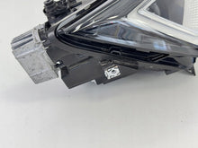 Load image into Gallery viewer, Frontscheinwerfer Seat Ateca 576941032B LED Rechts Scheinwerfer Headlight SCH9617946794qb