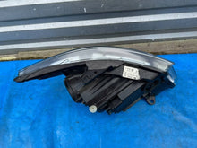 Laden Sie das Bild in den Galerie-Viewer, Frontscheinwerfer Mercedes-Benz 4479063201 LED Links Scheinwerfer Headlight SCH9620319825ri