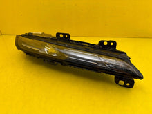 Laden Sie das Bild in den Galerie-Viewer, Frontscheinwerfer BMW 7 9879936-15 LED Rechts Scheinwerfer Headlight SCH9620694130io