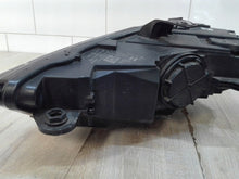 Laden Sie das Bild in den Galerie-Viewer, Frontscheinwerfer Audi A3 8V0941006E Xenon Rechts Scheinwerfer Headlight SCH9621881660ow