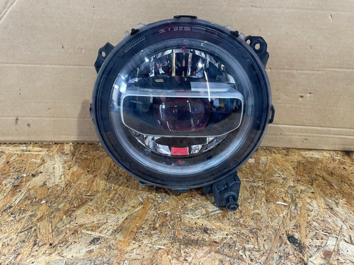 Frontscheinwerfer Jeep Wrangler 55112880AE Rechts Scheinwerfer Headlight SCH9625984766vi