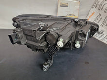 Laden Sie das Bild in den Galerie-Viewer, Frontscheinwerfer Cupra Formentor 5FG941035A Links Scheinwerfer Headlight SCH9625999948ju