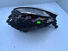 Laden Sie das Bild in den Galerie-Viewer, Frontscheinwerfer Skoda Kamiq 655941016B Rechts Scheinwerfer Headlight SCH9629743296uv