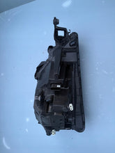 Laden Sie das Bild in den Galerie-Viewer, Frontscheinwerfer Skoda Kamiq 655941016B Rechts Scheinwerfer Headlight SCH9629743296uv