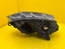 Load image into Gallery viewer, Frontscheinwerfer Skoda Octavia III 5E1941015B Xenon Links Headlight SCH9629963316gd