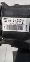 Load image into Gallery viewer, Frontscheinwerfer Seat Leon 5F1941005A Links Scheinwerfer Headlight SCH9630204575vo