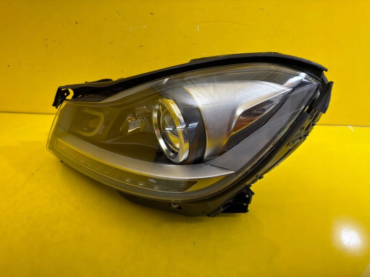 Frontscheinwerfer Mercedes-Benz W204 A2048204339 Xenon Links Headlight SCH9630690401rz