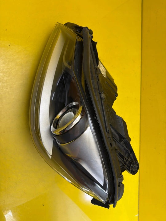 Frontscheinwerfer Mercedes-Benz W204 A2048204339 Xenon Links Headlight SCH9630690401rz