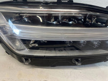 Laden Sie das Bild in den Galerie-Viewer, Frontscheinwerfer Volvo Xc90 32342483 Rechts Scheinwerfer Headlight SCH9633016889mx