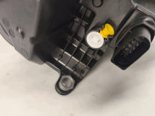 Laden Sie das Bild in den Galerie-Viewer, Frontscheinwerfer Skoda Karoq 57B941009 LED Links Scheinwerfer Headlight SCH9638630787xc