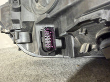 Laden Sie das Bild in den Galerie-Viewer, Frontscheinwerfer Audi A6 C7 4G0941006F Xenon Links Scheinwerfer Headlight SCH9639966198mu