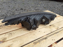 Laden Sie das Bild in den Galerie-Viewer, Frontscheinwerfer Hyundai Ix35 921012SXXX Links Scheinwerfer Headlight SCH9640954971lr