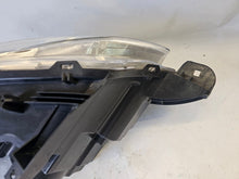 Laden Sie das Bild in den Galerie-Viewer, Frontscheinwerfer Peugeot 2008 I 9815405780 Links Scheinwerfer Headlight SCH9644414666sm