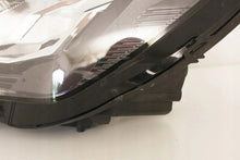 Laden Sie das Bild in den Galerie-Viewer, Frontscheinwerfer Peugeot 208 73313327 9833036380 LED Links Headlight SCH9651317794ye
