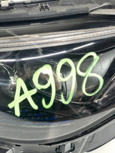 Laden Sie das Bild in den Galerie-Viewer, Frontscheinwerfer Mercedes-Benz A2369063301 Links Scheinwerfer Headlight SCH9657241865lt
