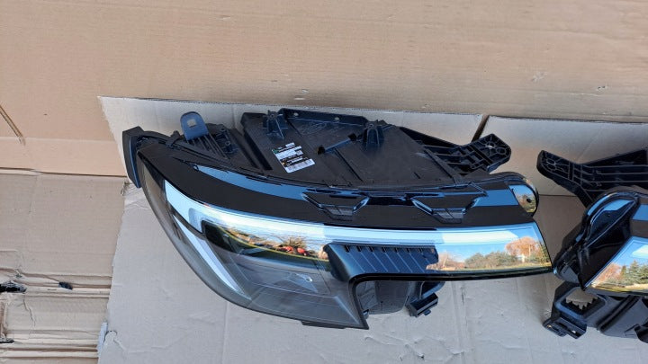 Frontscheinwerfer Ford R2KB-13E016-CG Ein Satz Scheinwerfer Headlight SCH9657850663sr
