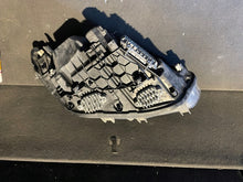 Laden Sie das Bild in den Galerie-Viewer, Frontscheinwerfer BMW 1 F21 F20 7214787-01 Links Scheinwerfer Headlight SCH9660408845te