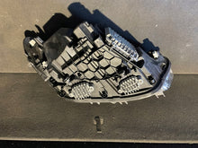 Laden Sie das Bild in den Galerie-Viewer, Frontscheinwerfer BMW 1 F21 F20 7214787-01 Links Scheinwerfer Headlight SCH9660408845te